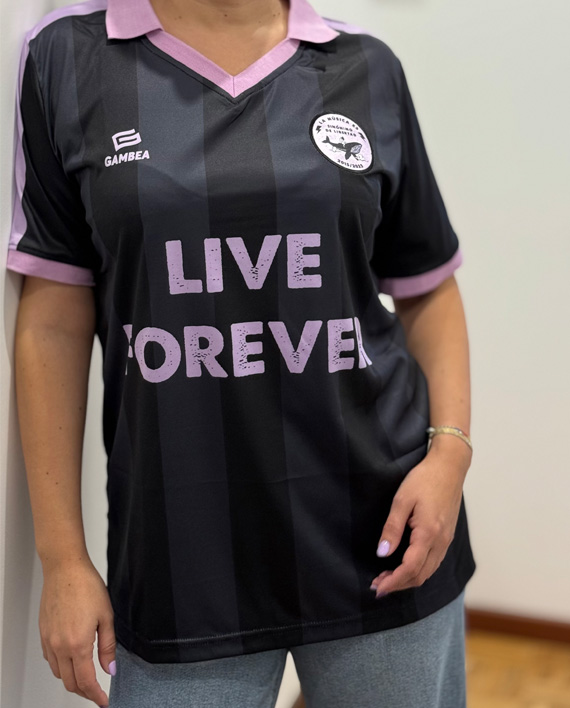 Camiseta Aniversario 10 años - Live Forever ®